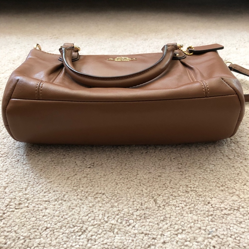 Coach Bag - Picture 6 of 8